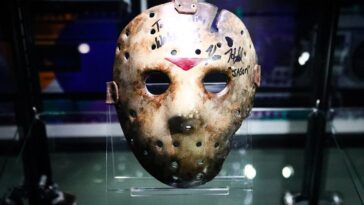 ‘crystal-lake’-trailer-reveals-the-‘friday-the-13th’-origin-story-with-linda-cardellini-as-pam-voorhees