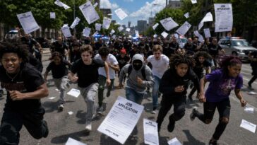 police-instantly-disperse-‘teen-takeover’-by-firing-job-applications-into-crowd