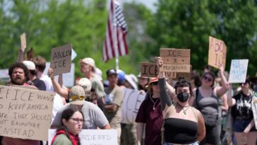 maine-ice-shooting-victim-was-not-target-of-arrest-warrant,-sen.-king’s-office-says-after-earlier-dhs-account