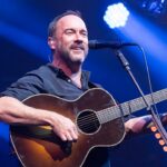 singer-dave-matthews-pauses-concert-to-condemn-ice-‘a–holes’-for-houston-death
