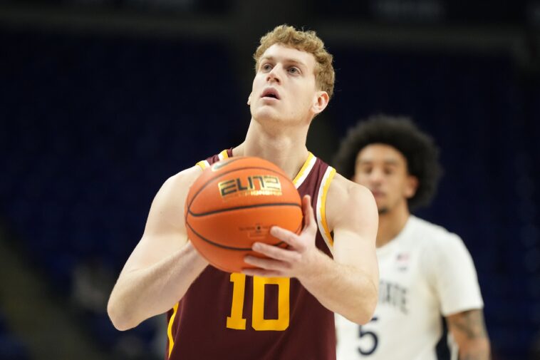 ncaa’s-updated-eligibility-rules-face-class-action-lawsuit-from-11-college-athletes