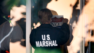 deputy-us-marshal-fatally-shot-while-serving-arrest-warrant-in-louisiana