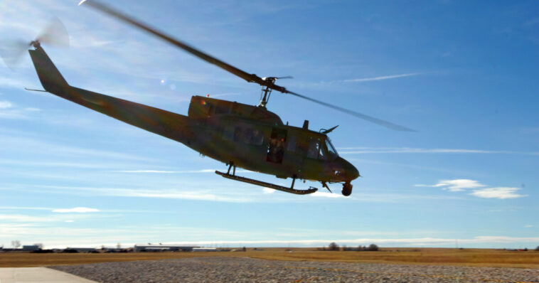 us-air-force-vip-helicopter-makes-emergency-landing-near-german-embassy-in-dc