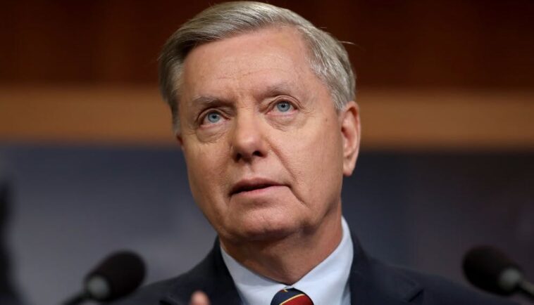 gop-senator-reveals-new-details-about-lindsey-graham’s-final-moments