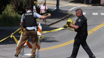 exclusive:-ice-orders-agents-to-cease-all-vehicle-stops-after-recent-shootings