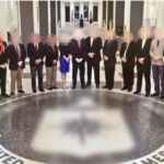 man-who-predicted-trump-2016-win:-‘prepare-for-midterm-meltdown’