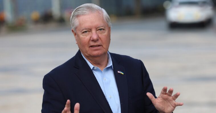 ‘have-you-called-911?’-tommy-tubberville-shares-details-on-lindsey-graham’s-tragic-final-moments