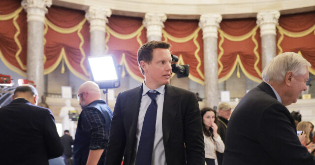 paramount-ceo-david-ellison-backing-bill-for-federal-film-tax-incentive