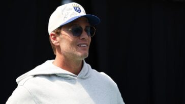nfl-fans-roast-nbc-analyst-after-tom-brady’s-low-placement-on-controversial-qb-ranking