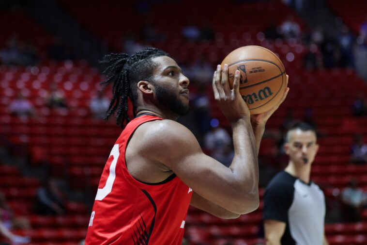 hawks’-encouragement-has-zuby-ejiofor-showing-signs-of-improving-skill-that’s-critical-to-his-nba-success