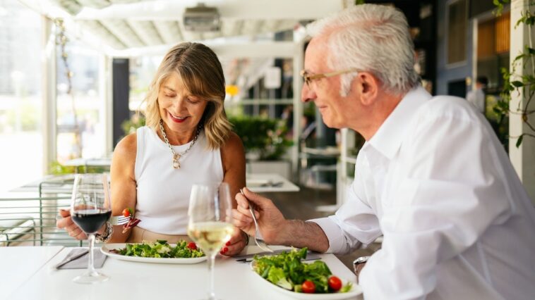 popular-diet-trend-could-boost-mental-health-among-older-adults,-study-finds