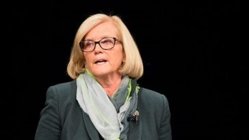 dem-rep.-pingree:-maine-ice-shooting-gives-dems-‘more-leverage’-to-‘shut-down-this-agency’