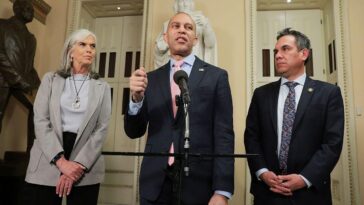 house-democrats-fracture-badly-over-massie-amendment-to-cut-$33b-in-us.-aid-to-israel