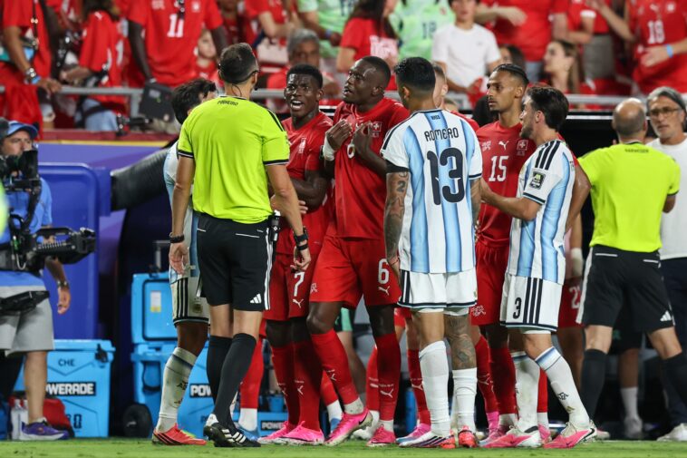 fox-sports’-derek-rae-believes-it’s-time-to-make-var-changes-after-string-of-world-cup-controversies
