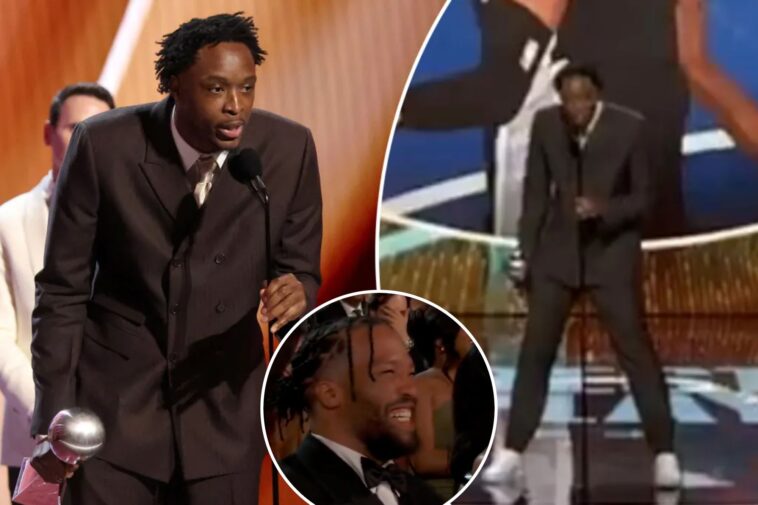 og-anunoby-cracks-up-knicks-teammates,-espys-audience-after-winning-play-of-the-year