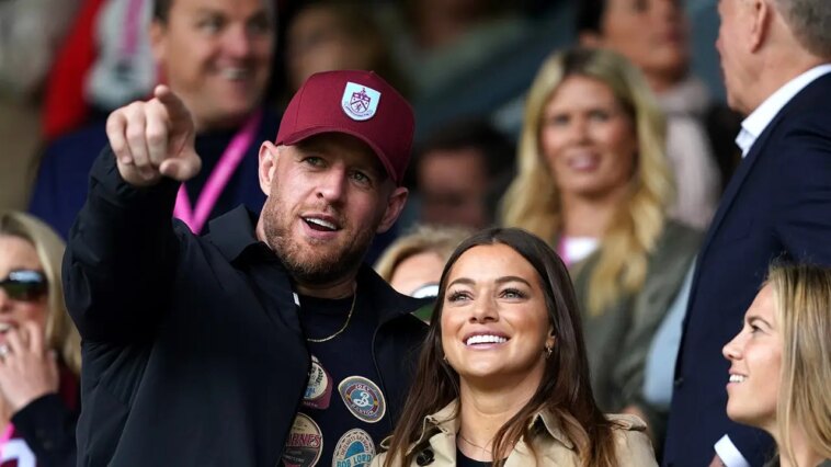 jj-watt-goes-after-mls-squad-after-social-post-leaves-out-wife,-a-local-soccer-legend:-‘worth-a-mention’