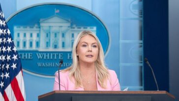 white-house-addresses-growing-parasite-outbreak-after-more-than-400-americans-sickened