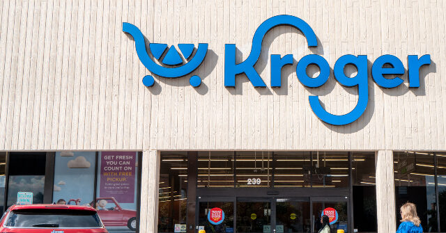 two-men-injured-in-exchange-of-gunfire-at-texas-kroger
