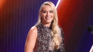 olympic-great-lindsey-vonn-reveals-that-her-ankle-is-‘still-broken’-months-after-her-shocking-crash