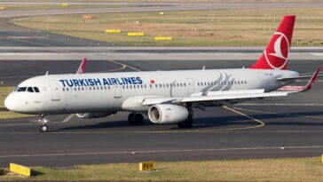 plane-passenger-invoked-sharia-law-to-avoid-sitting-next-to-a-woman-—then-attacked-female-flight-attendant:-cops