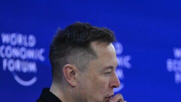 elon-musk’s-spacex-scrubs-starship-test-flight-due-to-engine-ignition-failure