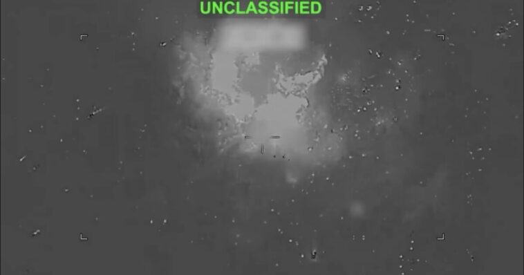 just-in:-us-destroys-major-port-surveillance-tower-used-to-track-and-target-commercial-vessels-during-sixth-consecutive-day-of-strikes-in-iran-(video)