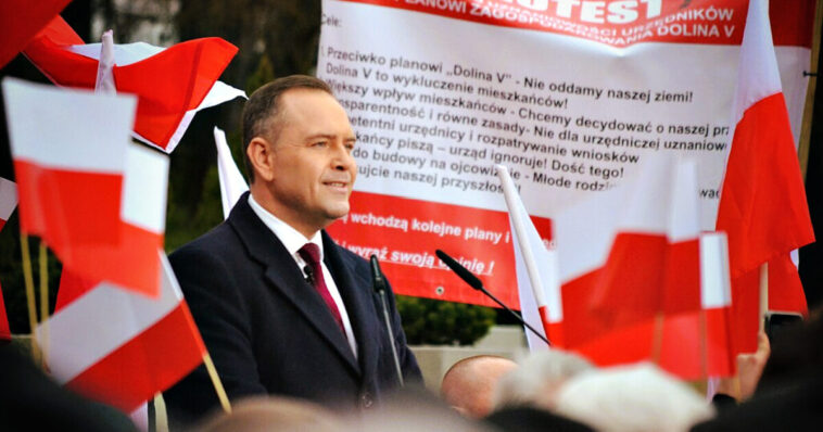 polish-president-karol-nawrocki-vetoes-bills-giving-rights-to-same-sex-couples,-vows-to-protect-marriage-as-‘union-of-a-man-and-a-woman’