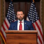 mullin-won’t-say-whether-he-briefed-trump-before-pausing-ice-traffic-stops