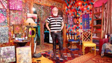 nyc’s-famed-hotel-chelsea-tries-to-evict-artist-whose-paintings-line-its-own-walls:-‘very-cruel’