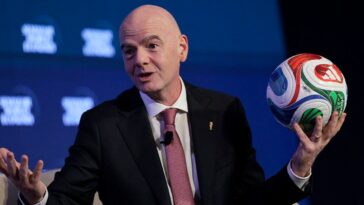 fifa,-white-house-monitoring-impact-of-canada-wildfires-ahead-of-world-cup-final:-sources