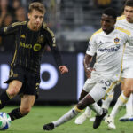 soccer-returns-to-los-angeles-in-‘el-trafico’-matchup-between-galaxy,-lafc