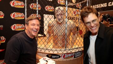 raising-cane’s-owner-todd-graves-on-how-viral-tom-brady-rob-gronkowski-dunk-tank-came-to-be-at-fanatics-fest
