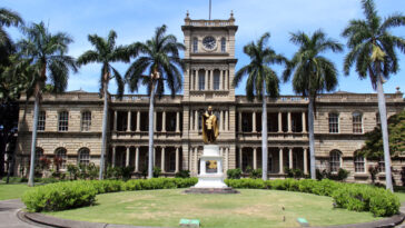 unhinged:-far-left-hawaii-supreme-court-issues-disgraceful-attack-on-scotus-–-calls-roberts-court-racist,-treats-landmark-rulings-as-“white-noise,”-declares-itself-beyond-federal-instruction