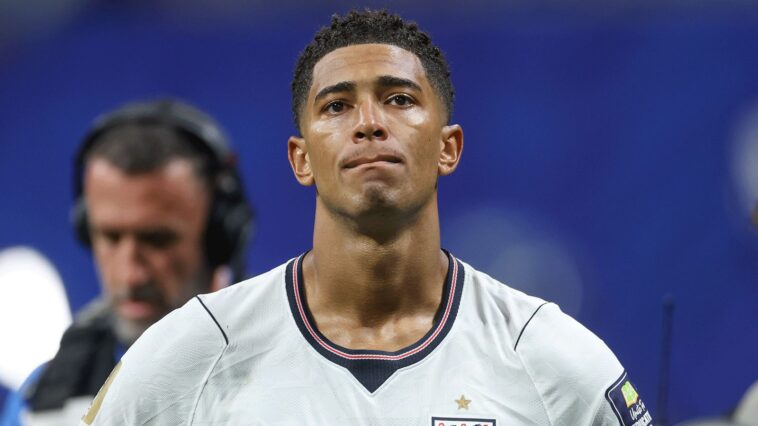 jude-bellingham-shares-poem-from-england’s-bus-driver-after-world-cup-exit