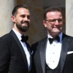 german-lawmaker-sparks-criticism-over-having-child-via-us-surrogacy