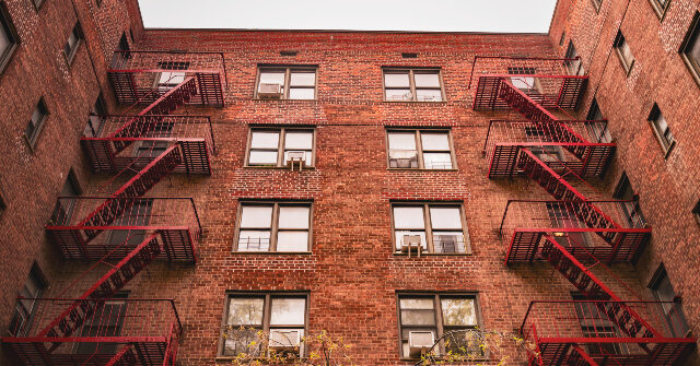 video-—-nyc:-one-year-old-boy-survives-fall-from-fifth-floor-window