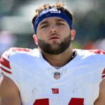 cam-skattebo-horrifies-giants-fans-by-attempting-a-backflip-despite-coming-off-a-leg-injury