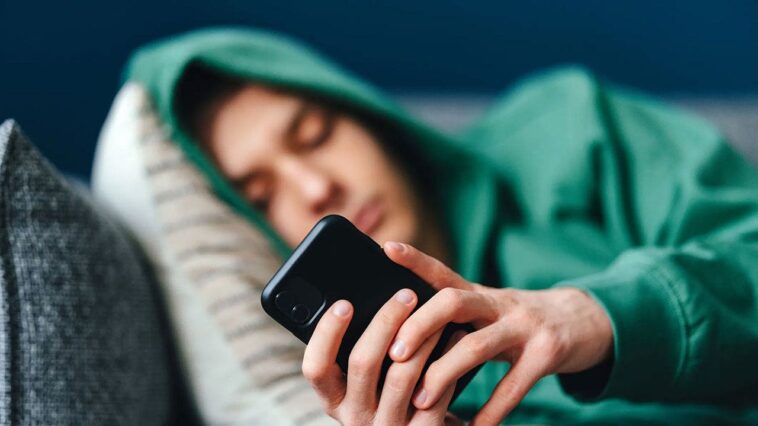 i-worry-less-about-screens-than-about-the-challenges-today’s-teens-never-face