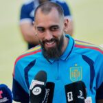 world-cup-goalkeeper-expresses-reluctance-to-shake-trump’s-hand-should-spain-win-tournament