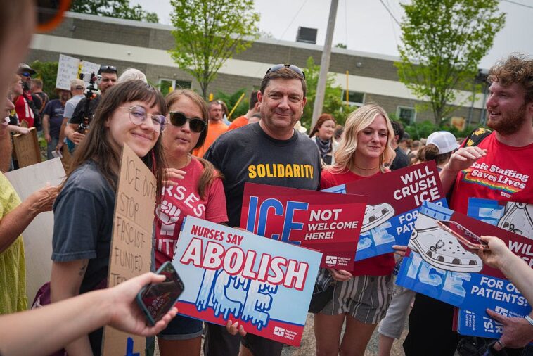 dems-poised-to-pick-another-far-leftist-to-replace-platner
