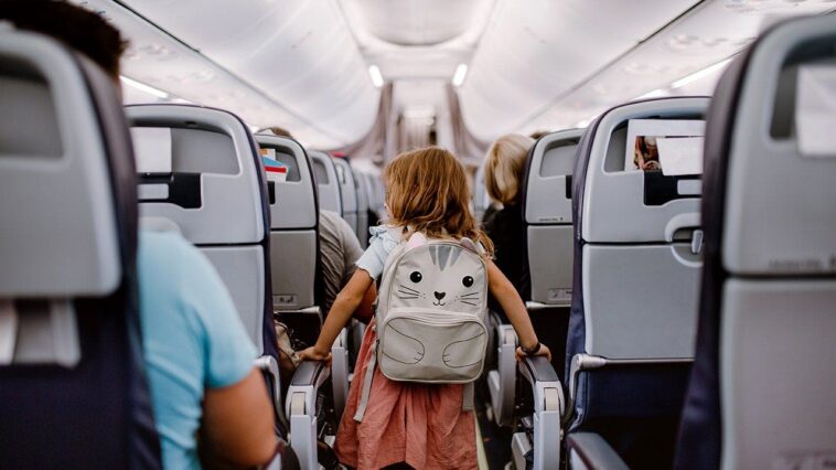 flight-passenger-blasts-‘incompetent-parents’-after-unruly-child-forces-plane-delay