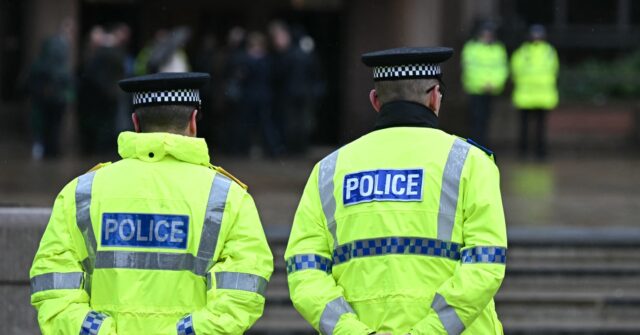 uk-terror-police-admit-‘no-evidence’-for-charges-over-supposed-far-right-plot-on-islamic-event