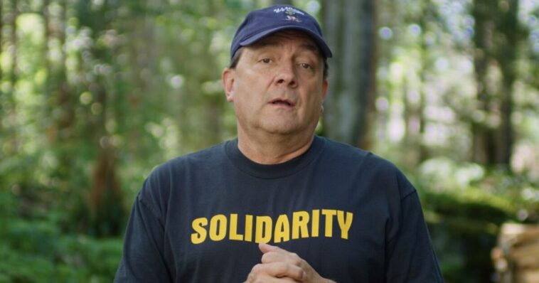 democrats-nominate-anti-ice-candidate-accused-of-mortgage-fraud-and-throwing-a-bottle-at-a-woman-for-maine-senate-race