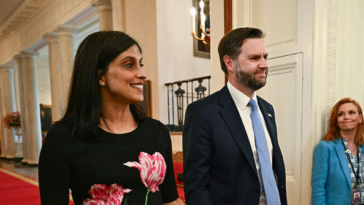 trump-congratulates-jd,-usha-vance-on-birth-of-son:-‘perfect-baby-boy’