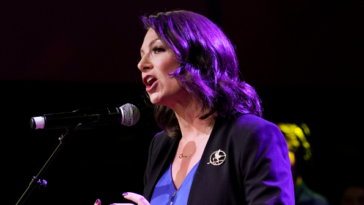 florida-democrat-party-chair-admits-socialism-doesn’t-sell-in-sunshine-state:-people-fled-communist-regimes