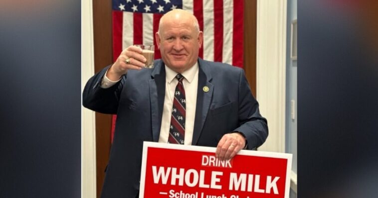 nearly-50-house-republicans-push-bill-that-grants-“de-facto-amnesty”-to-illegal-alien-farm-workers-present-in-the-us.-as-of-may-31,-2026