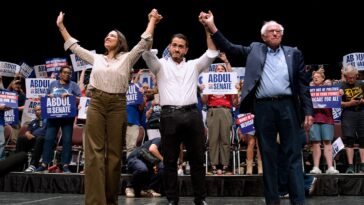 socialist-insurgents-force-moderate-democrats-into-high-risk-showdown-over-must-hold-races