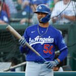 dodgers-move-mookie-betts-down-batting-order-amid-renewed-struggles