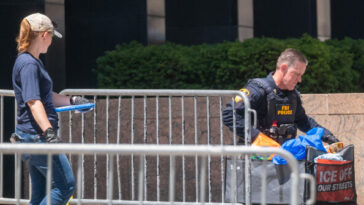 alleged-26-federal-plaza-attacker-id’ed-as-andrew-arrabaca