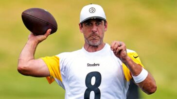 aaron-rodgers-reconciling-with-his-parents-after-nearly-a-dozen-years-of-estrangement